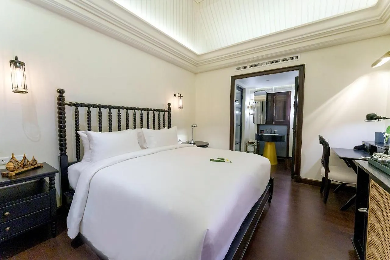 V Maison Boutique Hotel Λουάνγκ Πραμπάνγκ
