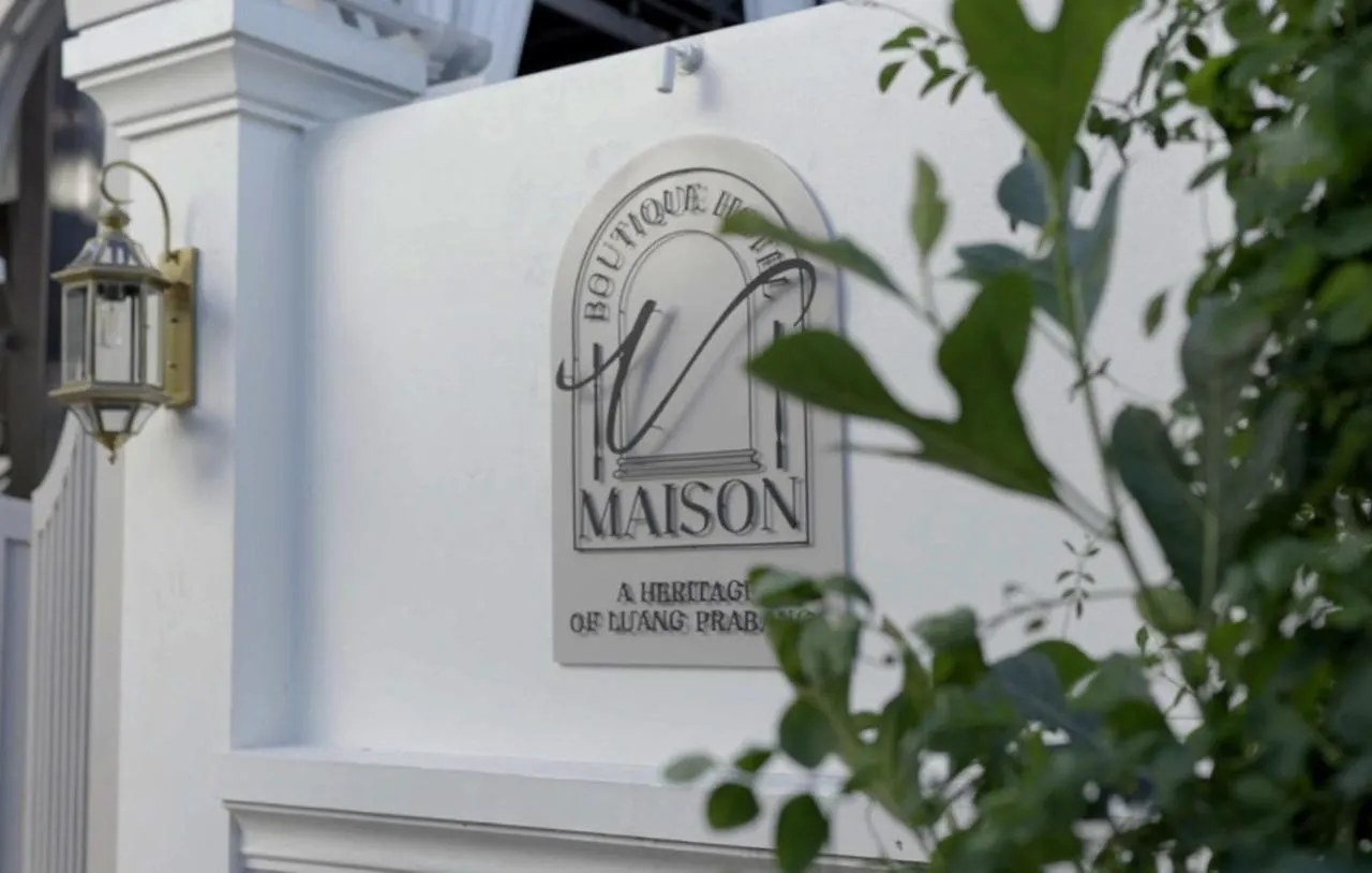 V Maison Boutique Hotel Λουάνγκ Πραμπάνγκ